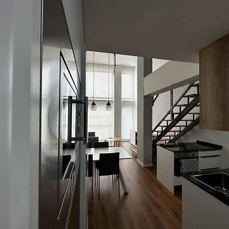 דירות מדריד Black Rock Loft מראה חיצוני תמונה